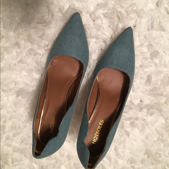FINAL SALE $18 💥🔥 women’s denim heels. - Picture 2 of 2